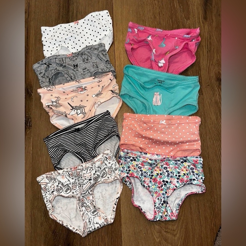 Carters Toddler Underwear Size 2/3 Yrs